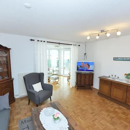 Albrecht-jaeger Apartment *